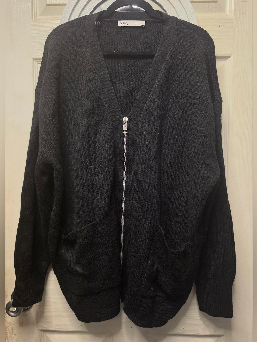 Zara Black Full-Zip Knit Cardigan